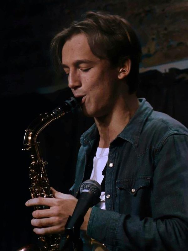 Ludvig Bromans profilbild under MusikMentorns personal